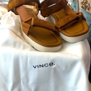 NEVER WORN WITH BAG & BOX Vince Suede Sandal